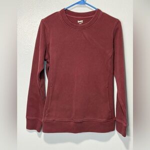 Duluth Trading Co Women’s Rib Crewneck Sweatshirt with Pockets! Burgundy color